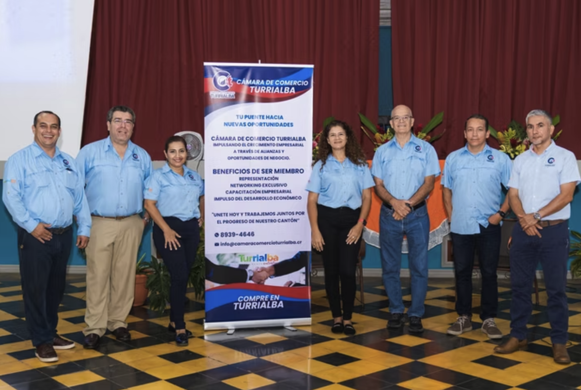 Equipo de la Cámara de Comercio de Turrialba
